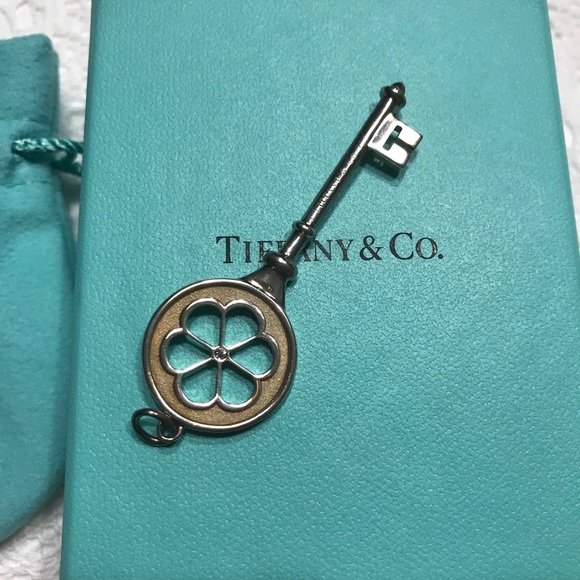 COPY - Tiffany Diamond Blossom Key Pendant - Picture 3 of 7